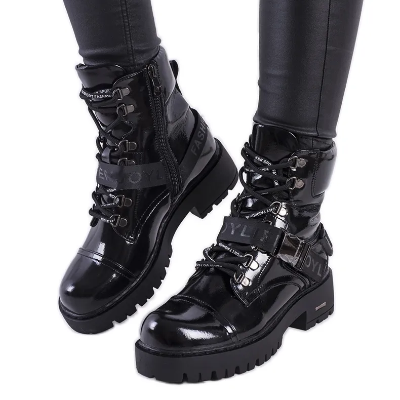 Black lacquered Rutland boots