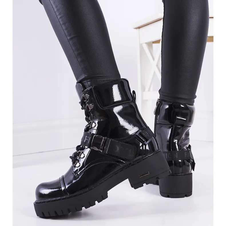 Black lacquered Rutland boots