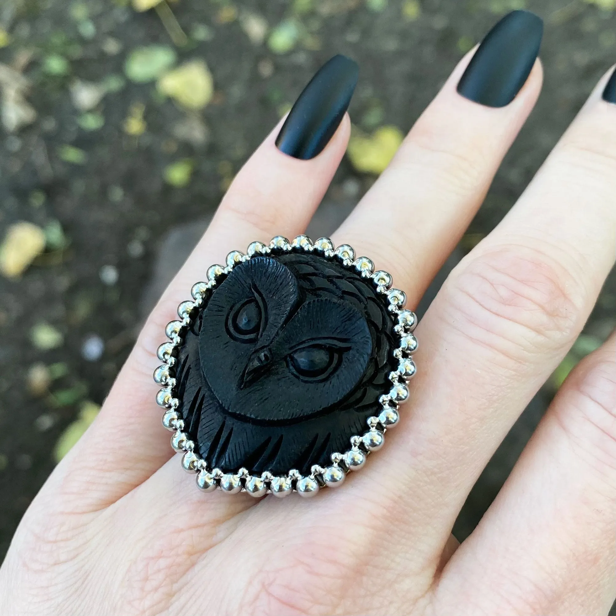 GEMSTONE Carved Black Horn Owl Ring: Size 8