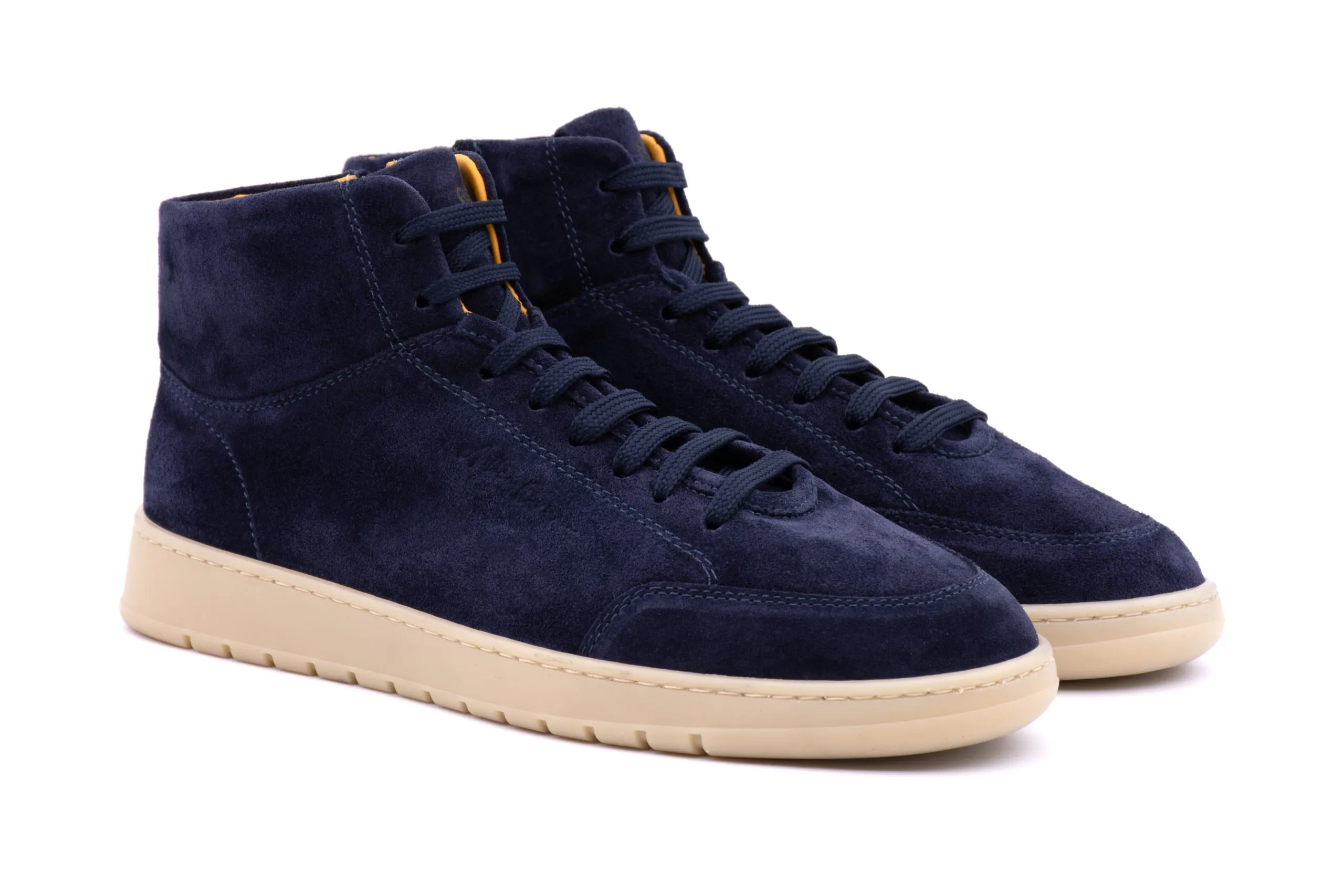 High Sneaker in Suede