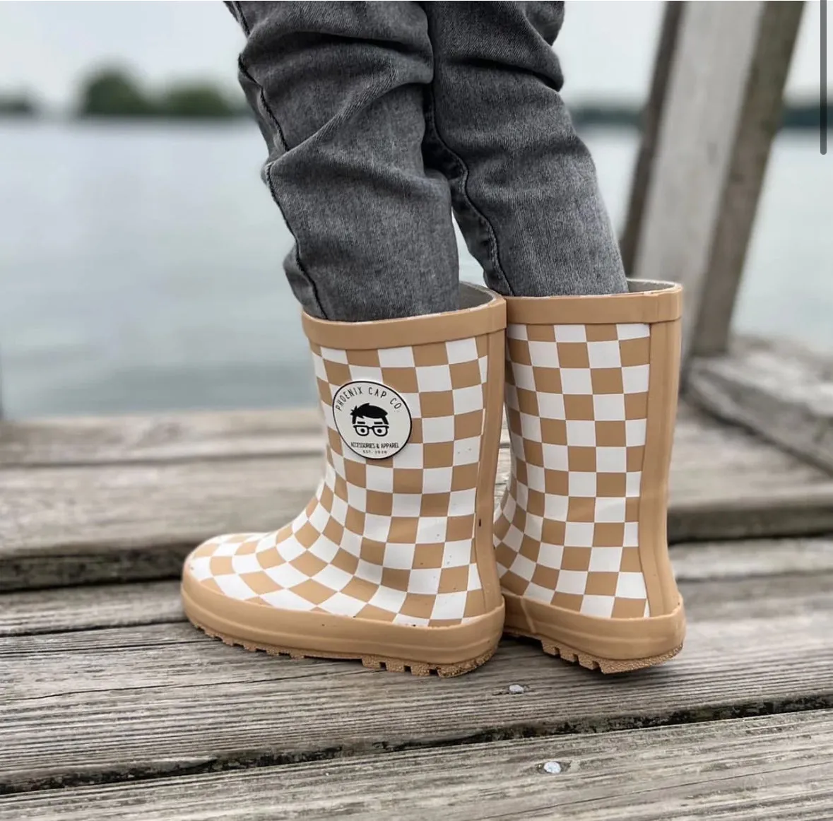 Neutral checkered kids rain boots