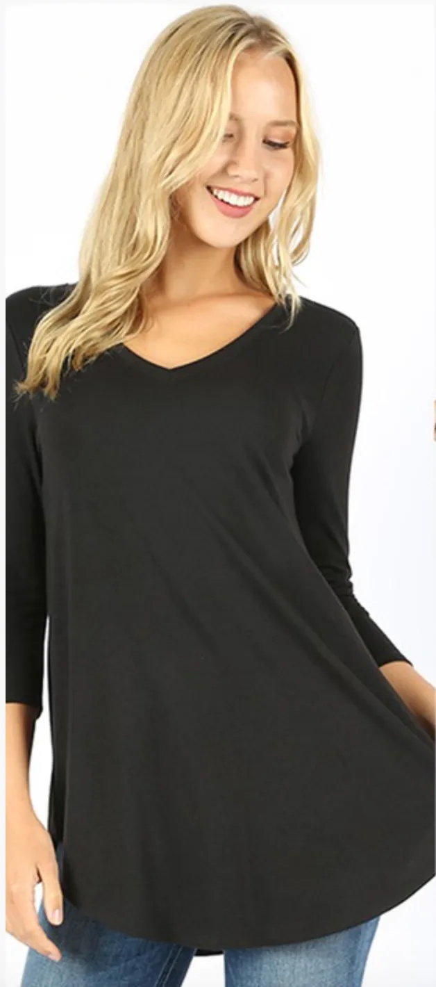 PLUS SIZE 3/4 Sleeve V-Neck Top (WITH POCKETS)