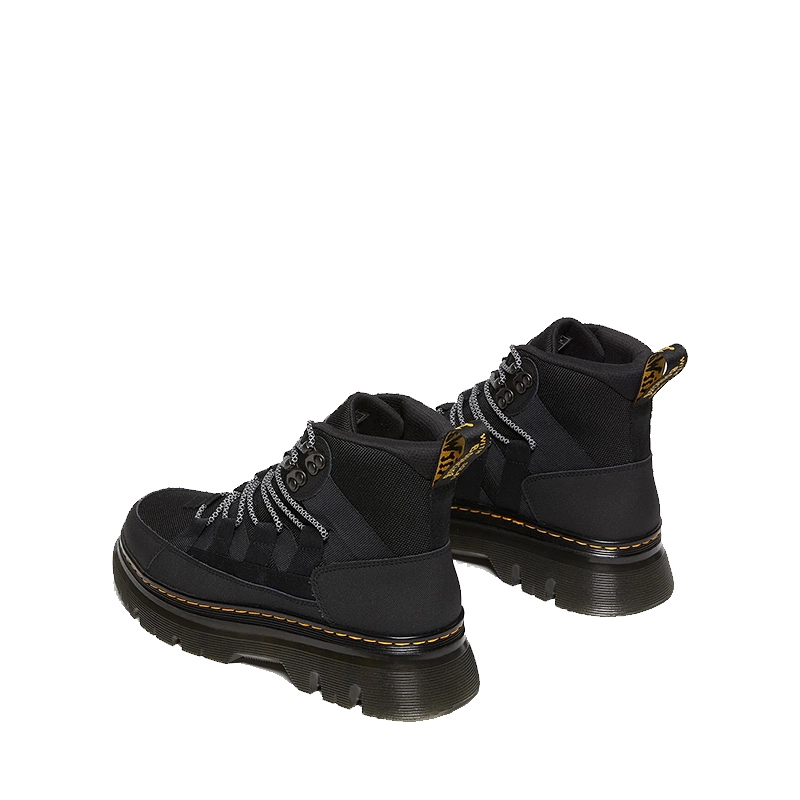 Women’s All Season Boots, Black Mid-Top 