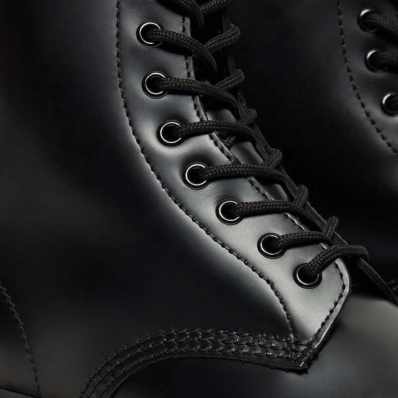 Women’s All Season Boots, Black Mid-Top 